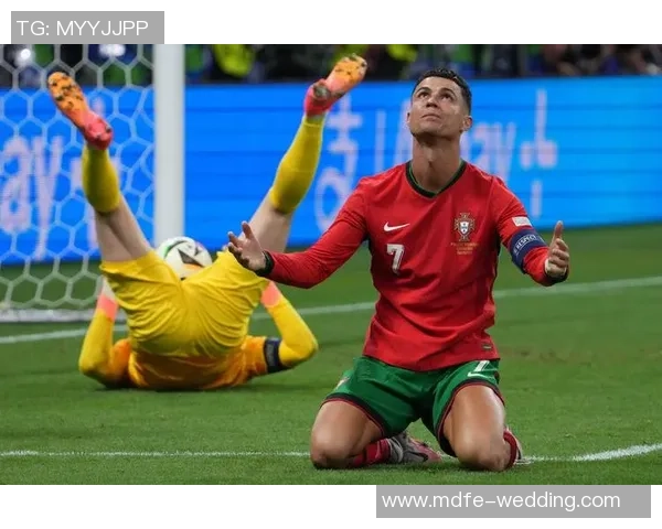 当代足球巨星风采展现 从梅西到C罗 他们如何塑造足球历史 当代足球巨星风采展现 从梅西到C罗 他们如何塑造足球历史