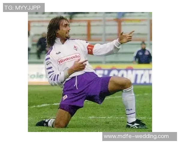 超帅球星足球头像合集 展现最具魅力的足球明星风采与活力 超帅球星足球头像合集 展现最具魅力的足球明星风采与活力