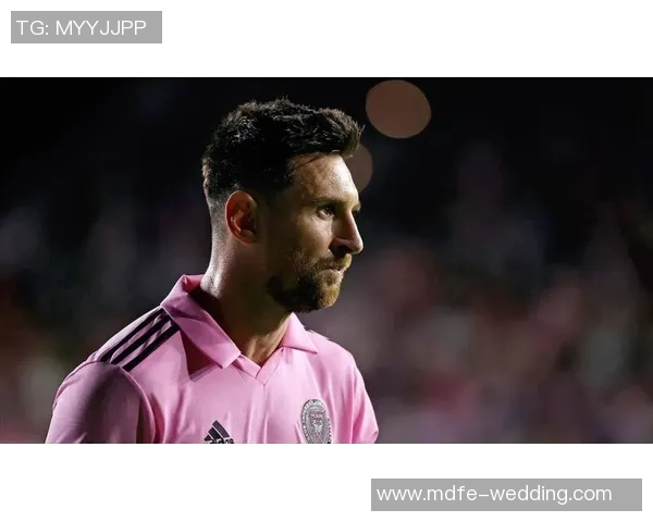 世界足球历史最佳球员排行榜及其影响力解析