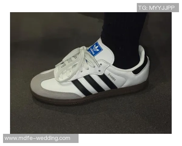 足球球星休闲新风尚 经典samba成为场下最潮搭配 足球球星休闲新风尚 经典samba成为场下最潮搭配